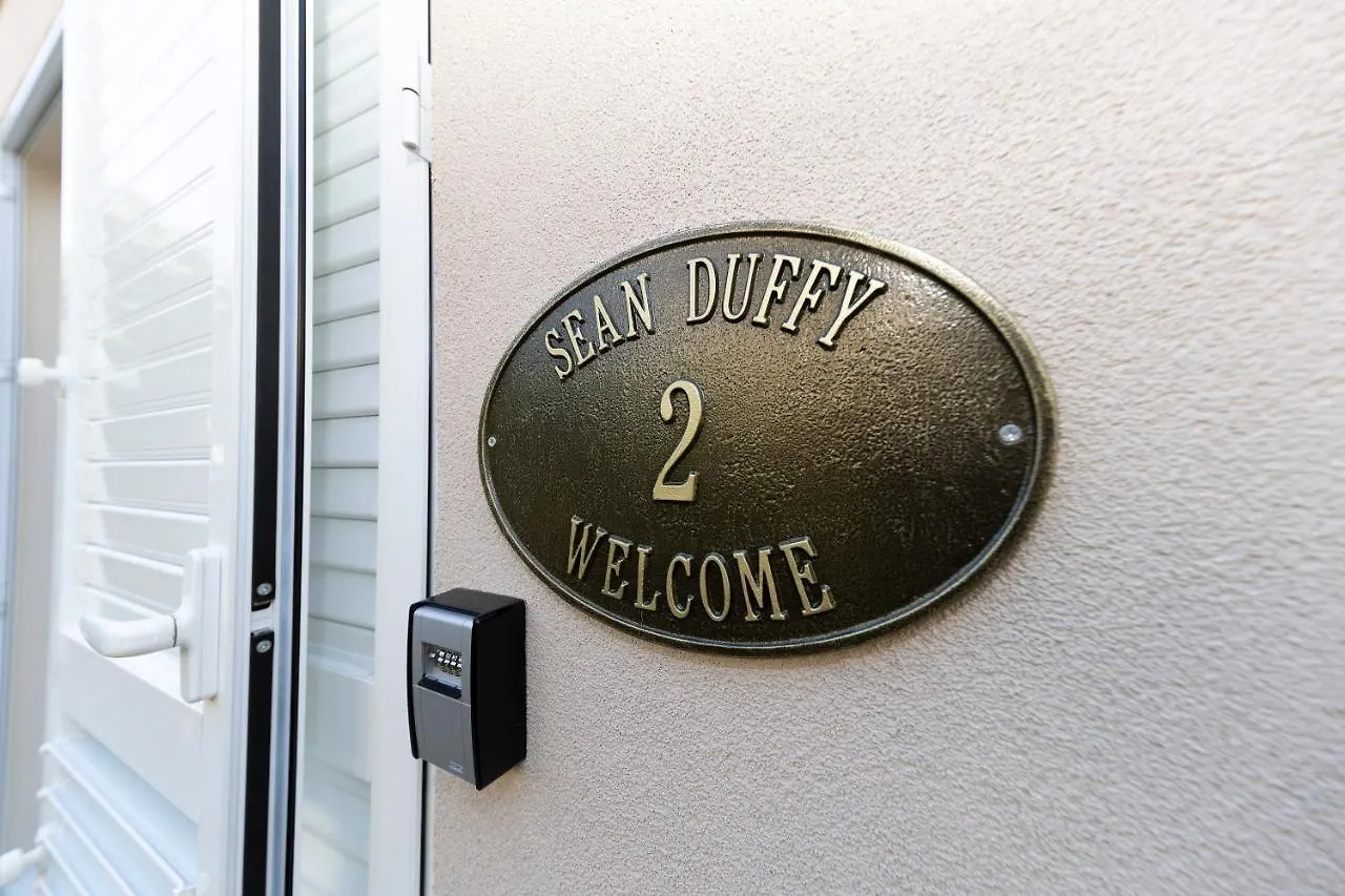 Appartamento Duffys#2 Zara